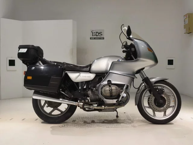 BMW  R100RS лот № 0412 оценка 4  с аукциона в Японии