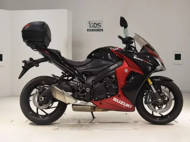 Suzuki GSX-S1000F лот № 0321 оценка 4  с аукциона в Японии