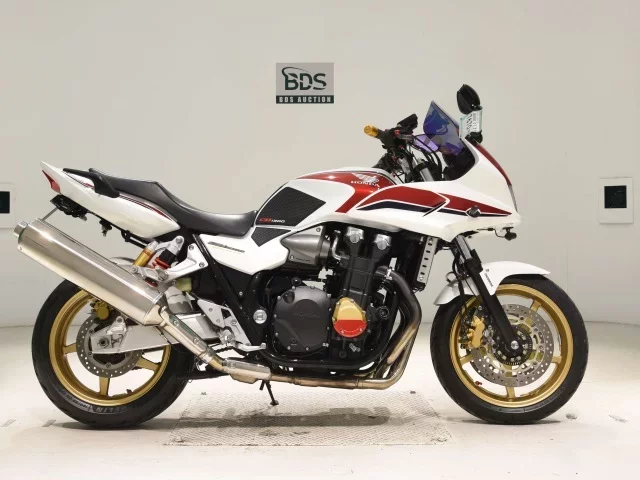 Honda CB1300SF BOLDOR ABS лот № 7670 оценка 5  с аукциона в Японии