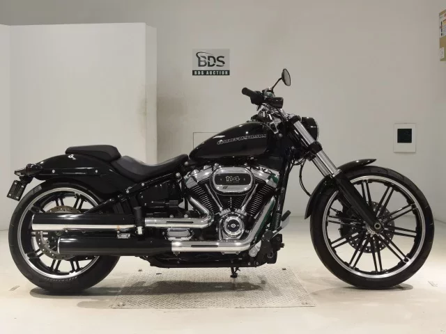 Harley-Davidson HARLEY FXBRS1870 лот № 0209 оценка 5  с аукциона в Японии