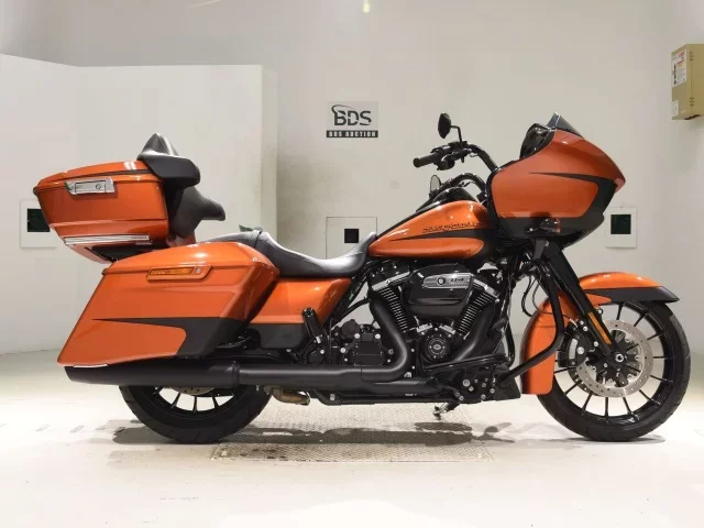 Harley-Davidson HARLEY FLTRXS1870 лот № 5009 оценка 5  с аукциона в Японии