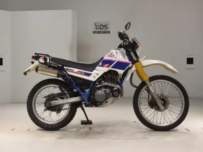 Yamaha SEROW 225-2  с аукциона в Японии