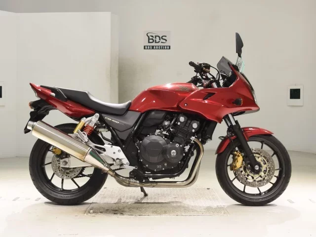 Honda CB400SFV-4 BOLDORABS лот № 5288 оценка 5  с аукциона в Японии