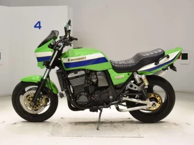 Kawasaki ZRX1100  с аукциона в Японии