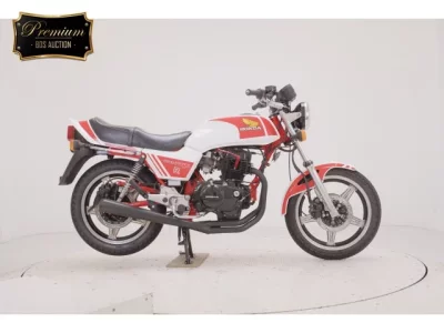 Honda SUPER HAWK250