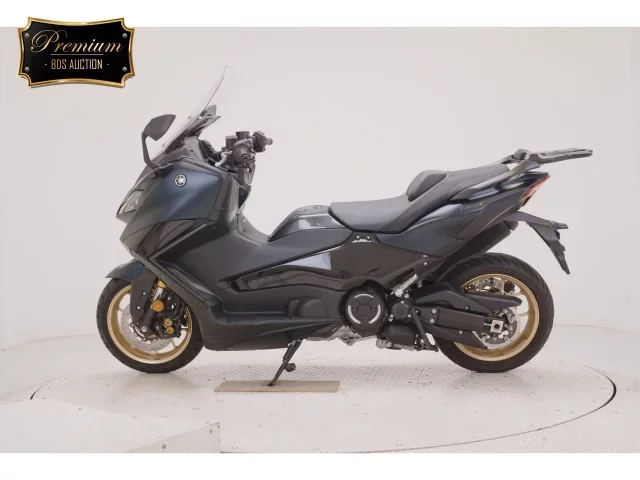 Yamaha T-MAX560T