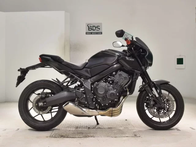 Honda CB650R лот № 5296 оценка 5  с аукциона в Японии