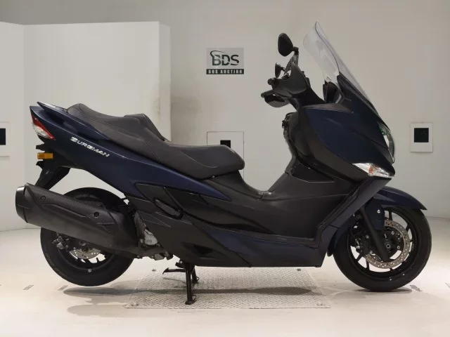 Suzuki BURGMAN 400A лот № 0535 оценка 5  с аукциона в Японии