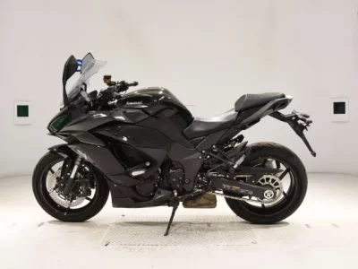 Kawasaki NINJA1000SX лот № 2698 оценка 4  с аукциона в Японии 2
