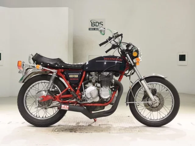 Honda CB400 лот № 2714 оценка 4  с аукциона в Японии