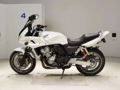 Honda CB400SFV-4 BOLDOR  с аукциона в Японии