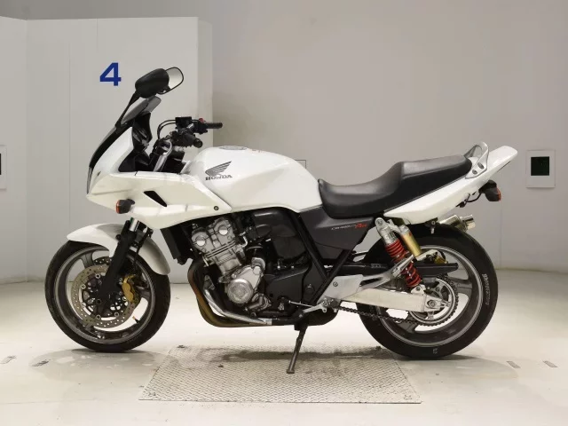 Honda CB400SFV-4 BOLDOR