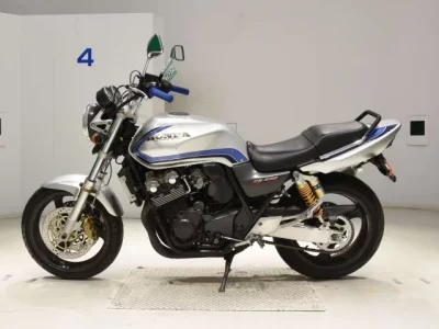 Honda CB400SFV-1  с аукциона в Японии
