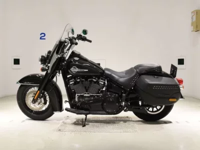 Harley-Davidson HARLEY FLHC1750 лот № 3007 оценка 6  с аукциона в Японии 2