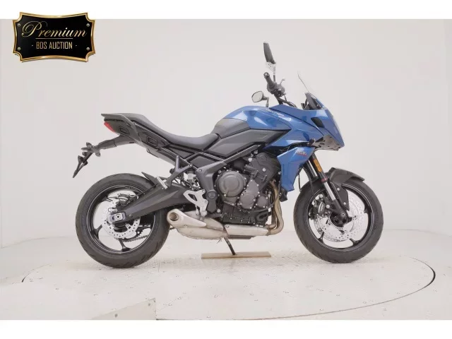 Triumph  TIGER SPORT 660 лот № 0002 оценка 8  с аукциона в Японии