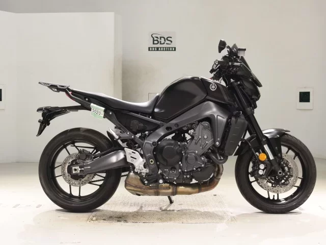 Yamaha MT-09-2 лот № 5020 оценка 6  с аукциона в Японии