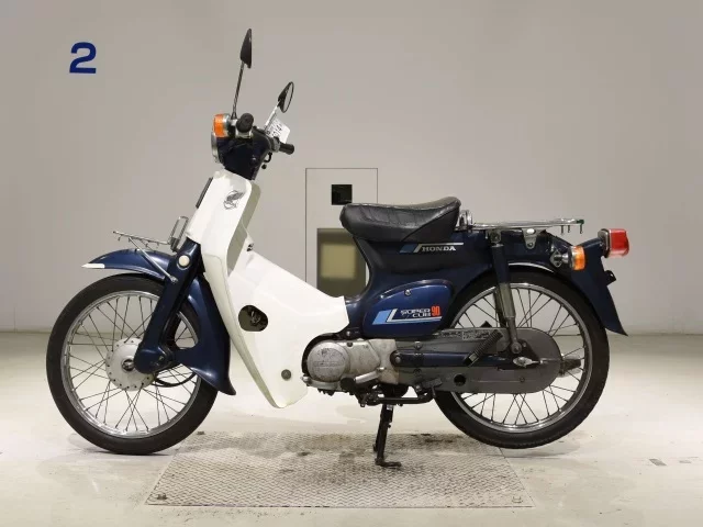 Honda C90