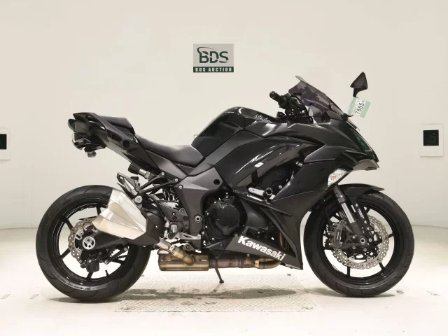 Kawasaki NINJA1000 лот № 7665 оценка 5  с аукциона в Японии