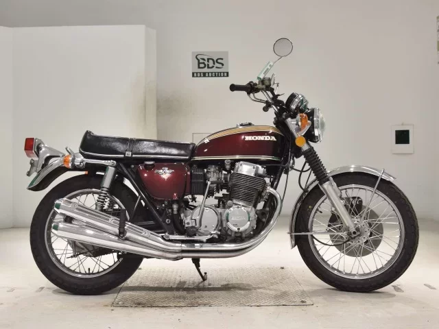 Honda CB750 лот № 2728 оценка 4  с аукциона в Японии
