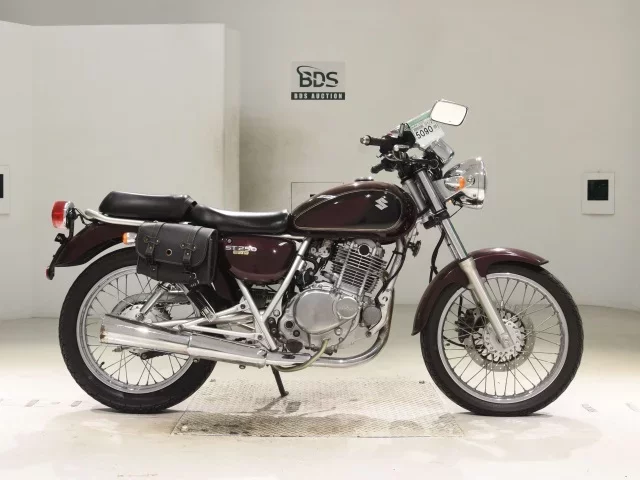 Suzuki ST250E лот № 5090 оценка 4  с аукциона в Японии