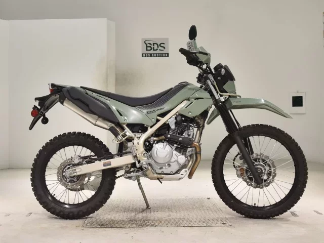 Kawasaki KLX230 SHERPA лот № 2992 оценка 7  с аукциона в Японии