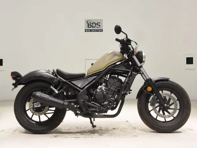 Honda REBEL лот № 7804 оценка 4  с аукциона в Японии