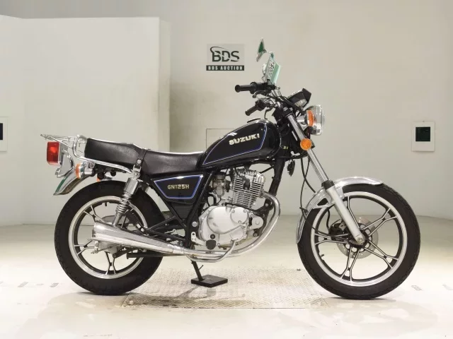 Suzuki GN125H