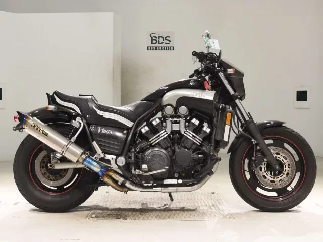 Yamaha V-MAX лот № 5320 оценка 4  с аукциона в Японии