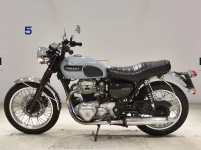 Kawasaki W650  с аукциона в Японии