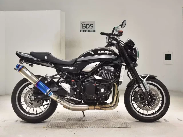 Kawasaki Z900RS лот № 2666 оценка 5  с аукциона в Японии