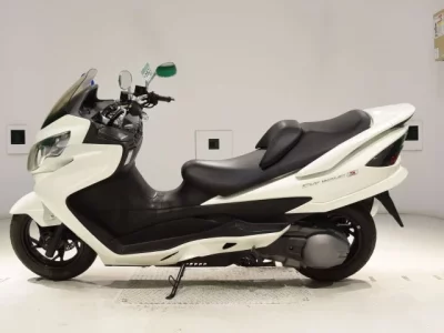 Suzuki SKYWAVE 250S-3  с аукциона в Японии