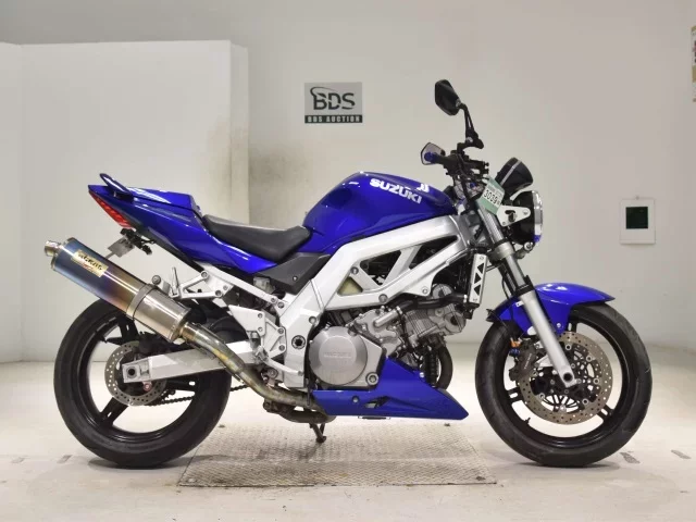 Suzuki SV1000 лот № 3039 оценка 4  с аукциона в Японии