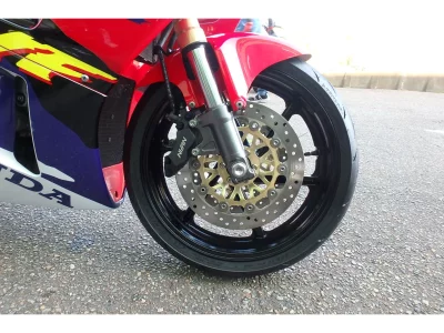 Honda RVF400
