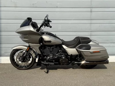 Harley-Davidson HARLEY FLTRXSE1800CVO