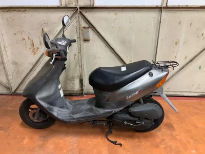 Suzuki LET S2
