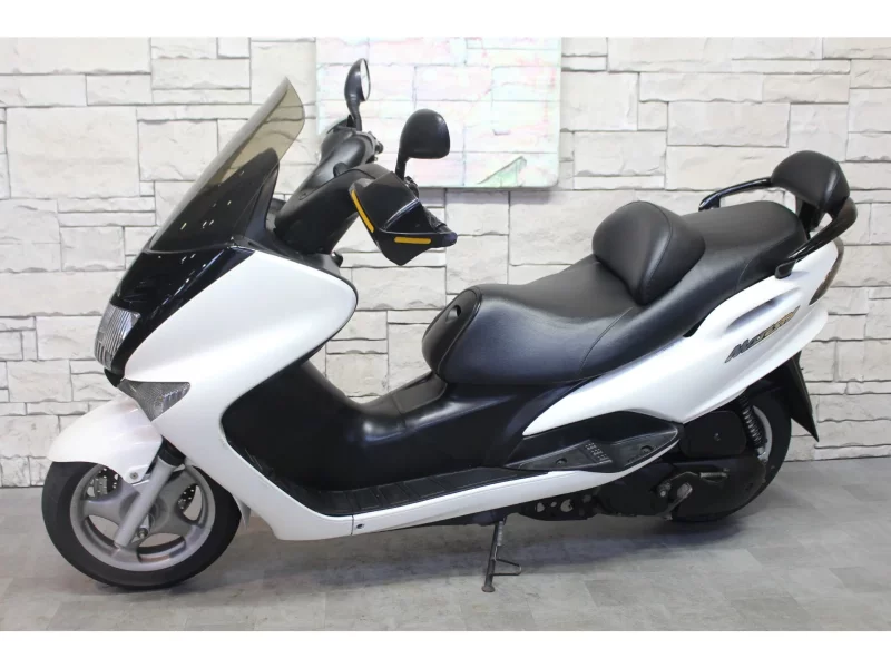 Yamaha MAJESTY 125