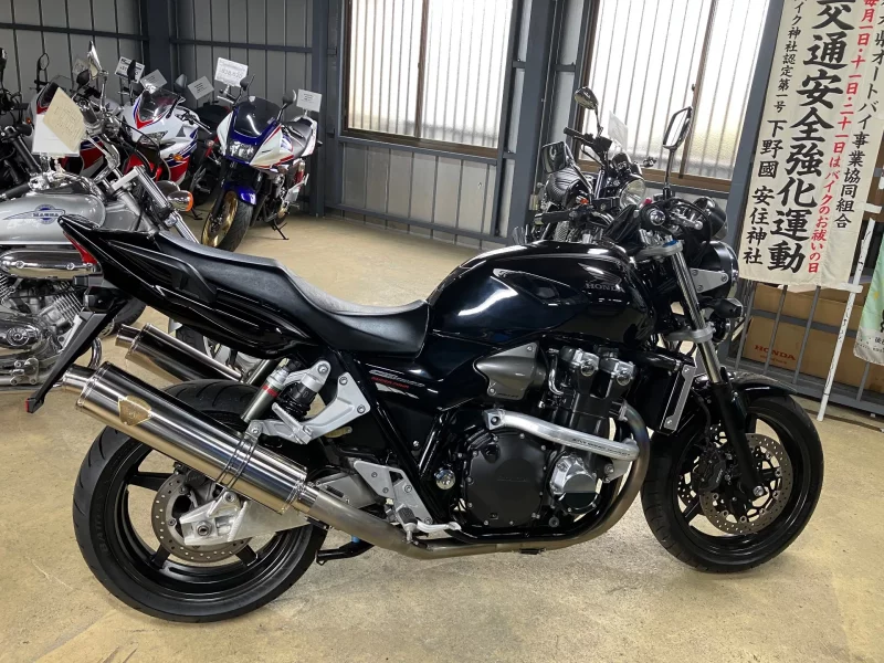 Honda CB1300SF