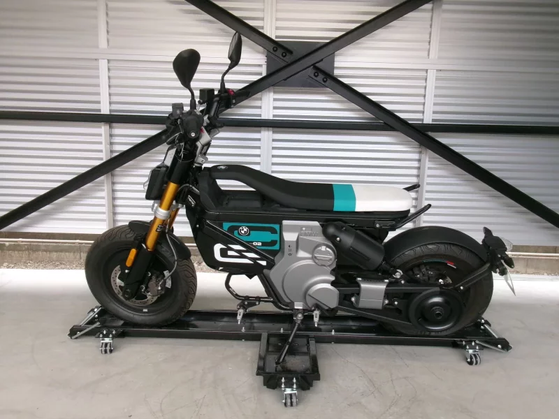 BMW BMW CE02