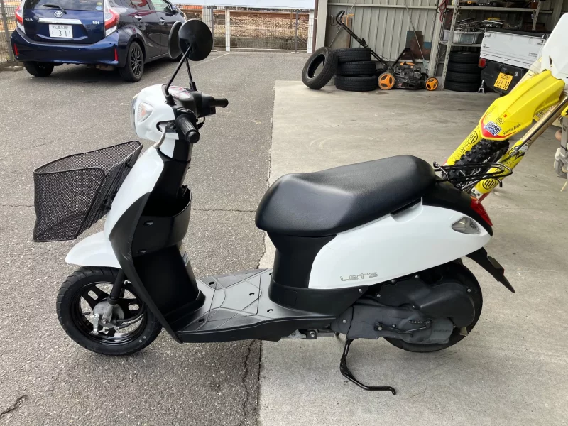 Suzuki LET S