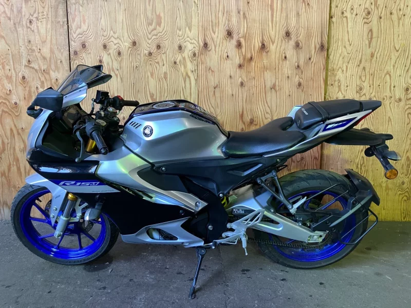 Yamaha YZF-R15M