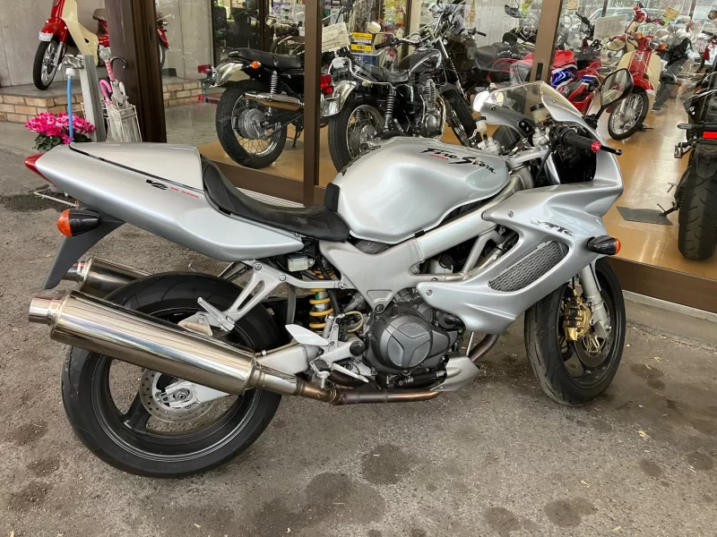 Honda VTR1000F