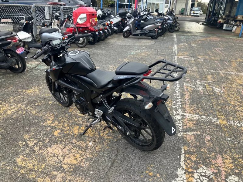Suzuki GSX-S125 ABS