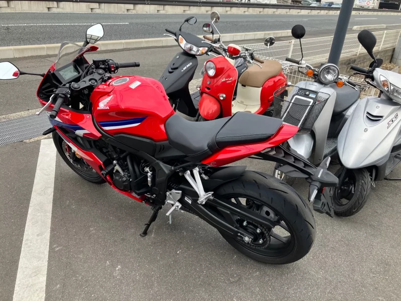 Honda CBR650R