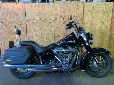 Harley-Davidson HARLEY FLHCS