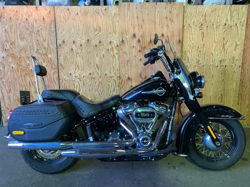 Harley-Davidson HARLEY FLHCS
