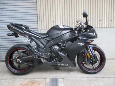 Yamaha YZF-R1
