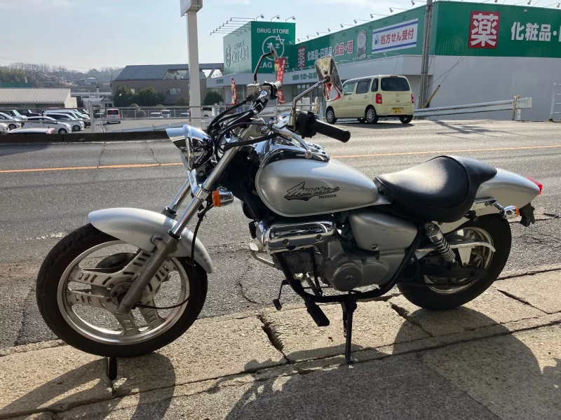 Honda MAGNA 50