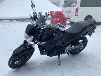 Suzuki GSR400