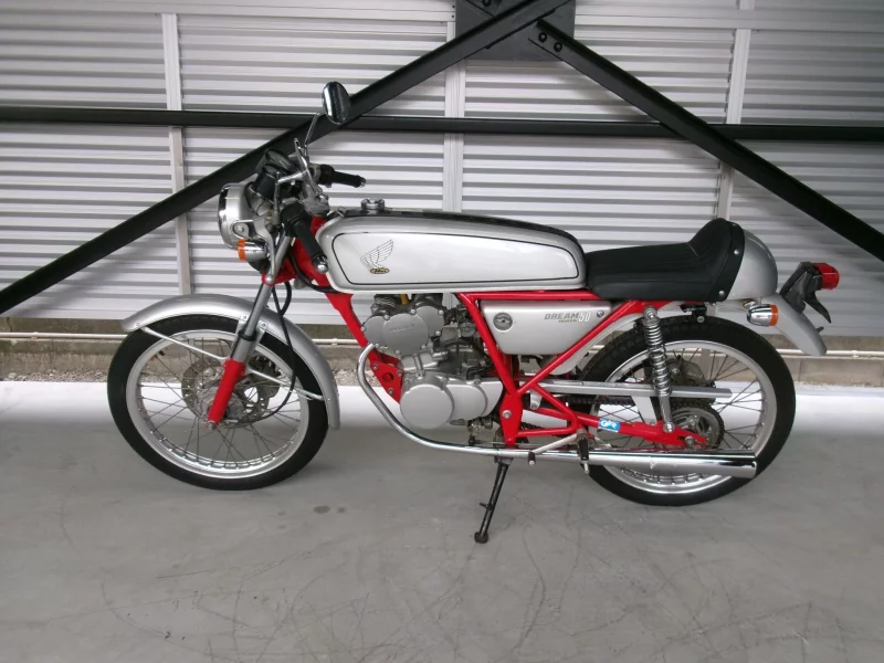 Honda DREAM50