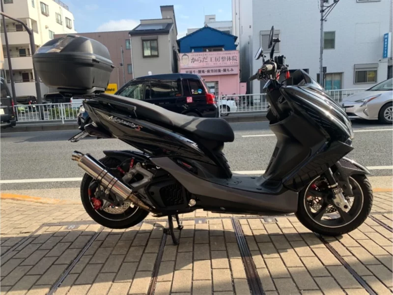 Yamaha MAJESTYS